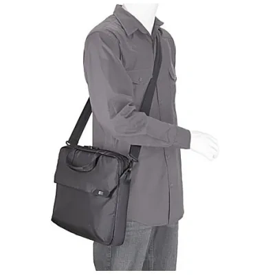 Case Logic Laptop and Tablet Attache 16 (MLA-116)